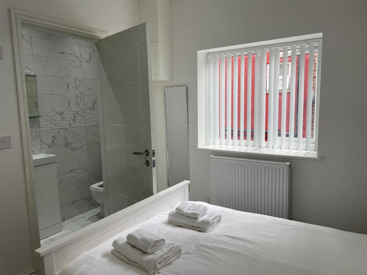 Citybreaks Rooms With Free Parking Liverpool Extérieur photo