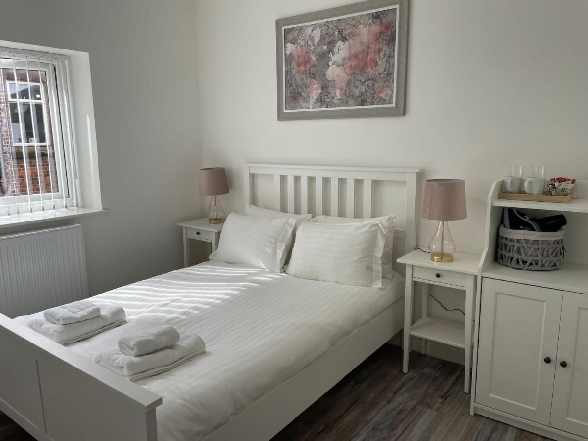Citybreaks Rooms With Free Parking Liverpool Extérieur photo